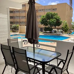 https://casa-gior-playa-de-las-americas.in-canary-islands.com